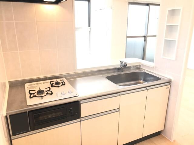 物件内観写真4　(キッチン)