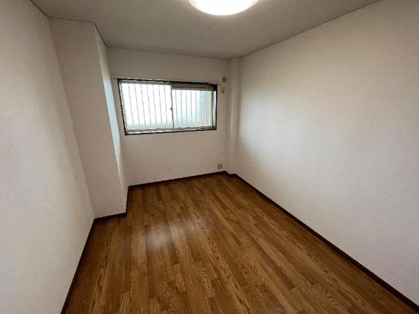 内装他(北洋室)