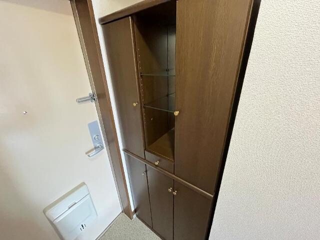 物件内観写真15　(下駄箱)