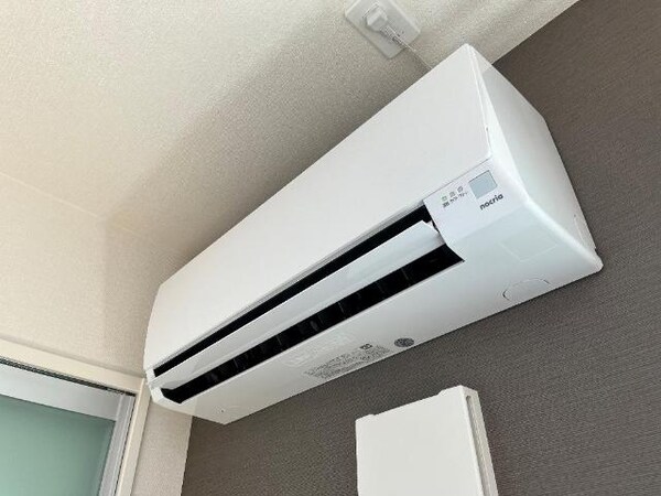 建物設備(エアコン)
