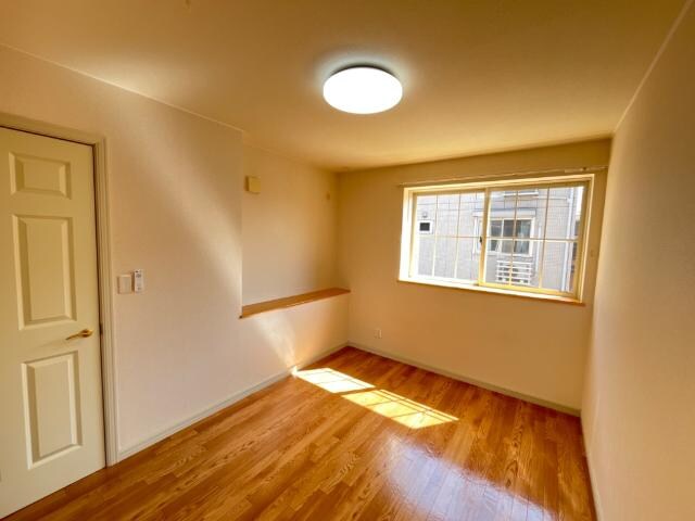 物件内観写真9　(南洋室)