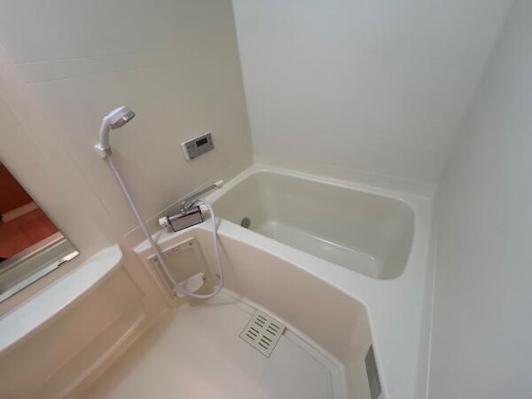 浴室(バス／シャワールーム等)