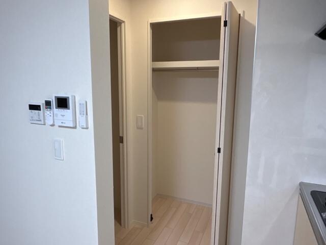 物件内観写真12　(クローゼット)