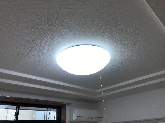 物件内観写真14　(照明器具)