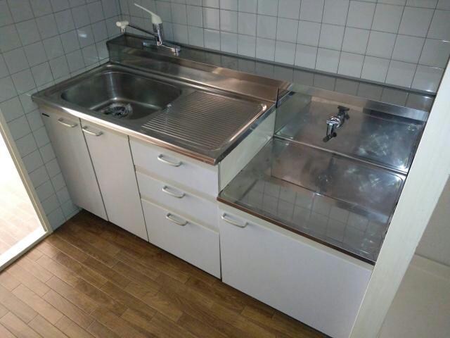 物件内観写真5　(室内写真は別部屋の写真です。)