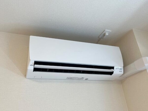 建物設備(エアコン)