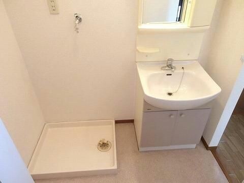 物件内観写真7　(室内写真は別部屋の写真です。)