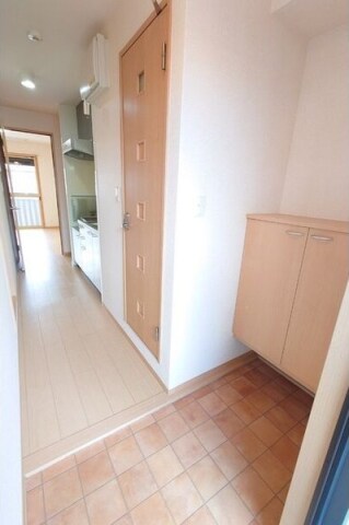 物件内観写真8　(室内写真は別部屋の写真です。)