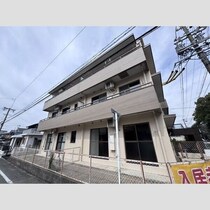 名鉄河和線 知多半田駅 3階建 築30年の外観写真