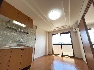 物件内観写真9　(ダイニング（イメージ）)