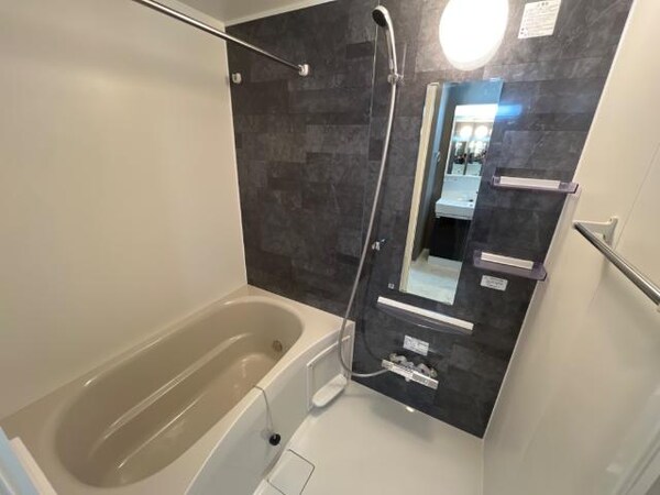 浴室(バス／シャワールーム等)