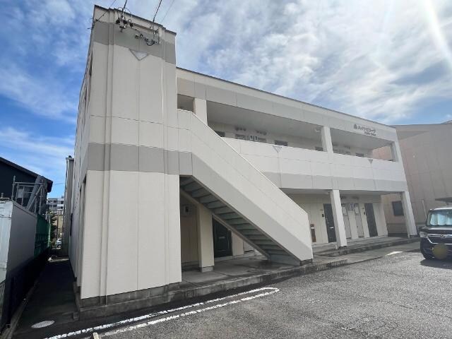 物件外観写真1　(外観写真（昼）)