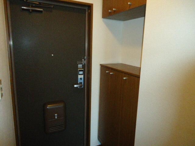 物件内観写真20　(玄関)