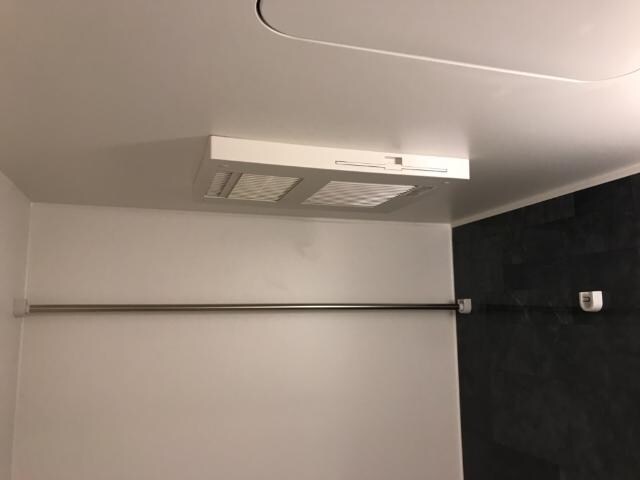 物件内観写真16　(浴室乾燥機)