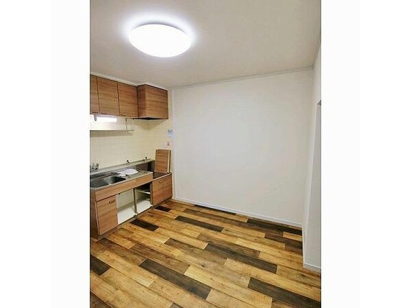 居室(室内写真は別部屋の写真です。)