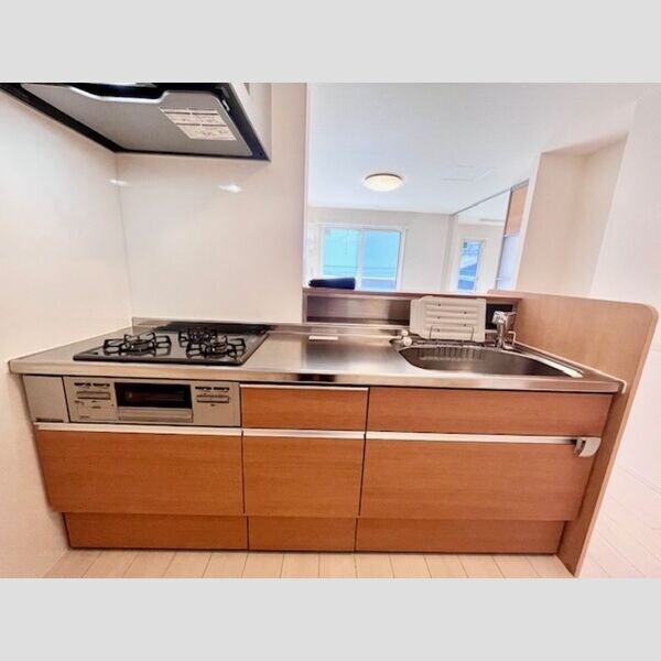 物件内観写真5　(室内写真は別部屋の写真です。)