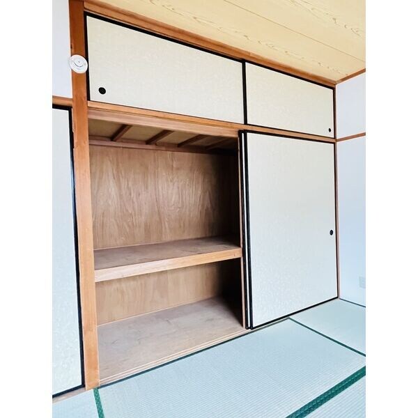 物件内観写真10　(室内写真は別部屋の写真です。)