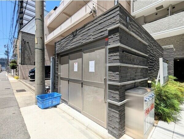 物件内観写真8　(専用ごみ置き場)