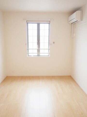 物件内観写真6　(過ごしやすい室内です)