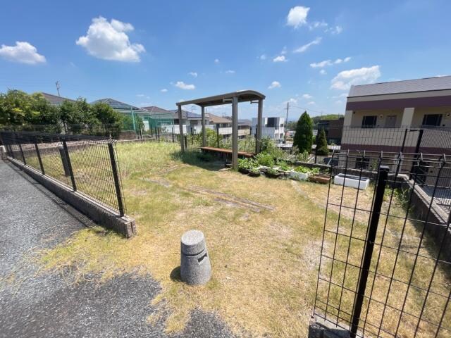 物件内観写真24　(外観写真（昼）)