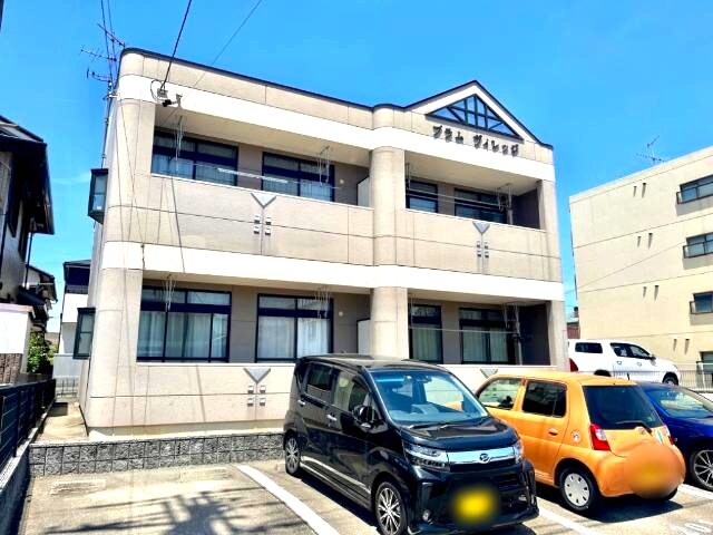 物件外観写真1　(外観写真（昼）)