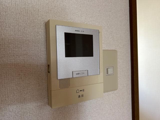 物件内観写真23　(カメラ付インターホン)