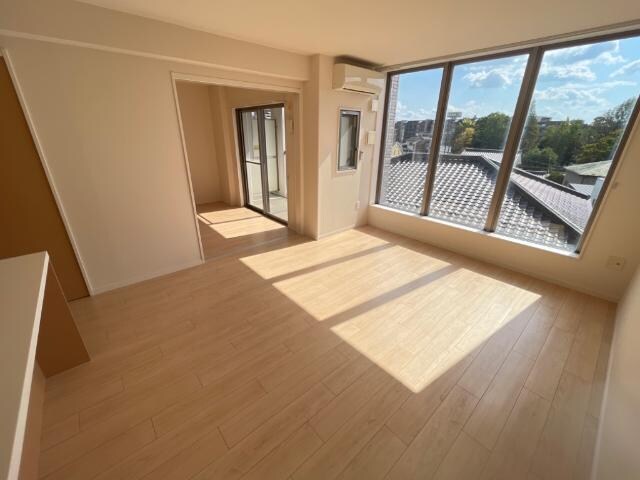 物件内観写真20　(リビング)