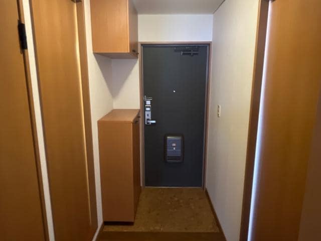 物件内観写真20　(玄関)