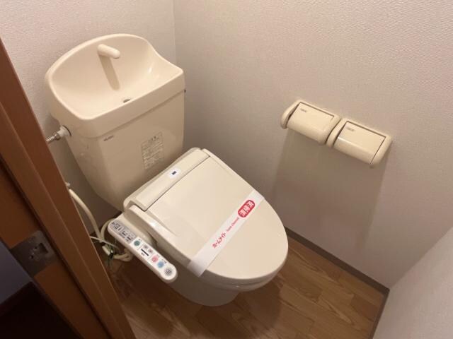 物件内観写真23　(シャワー付トイレ)