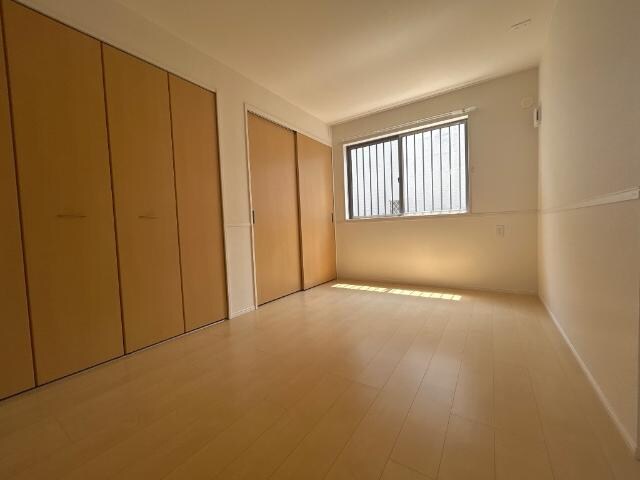 物件内観写真9　(洋室)