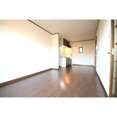 居室(室内写真は別部屋の写真です。)