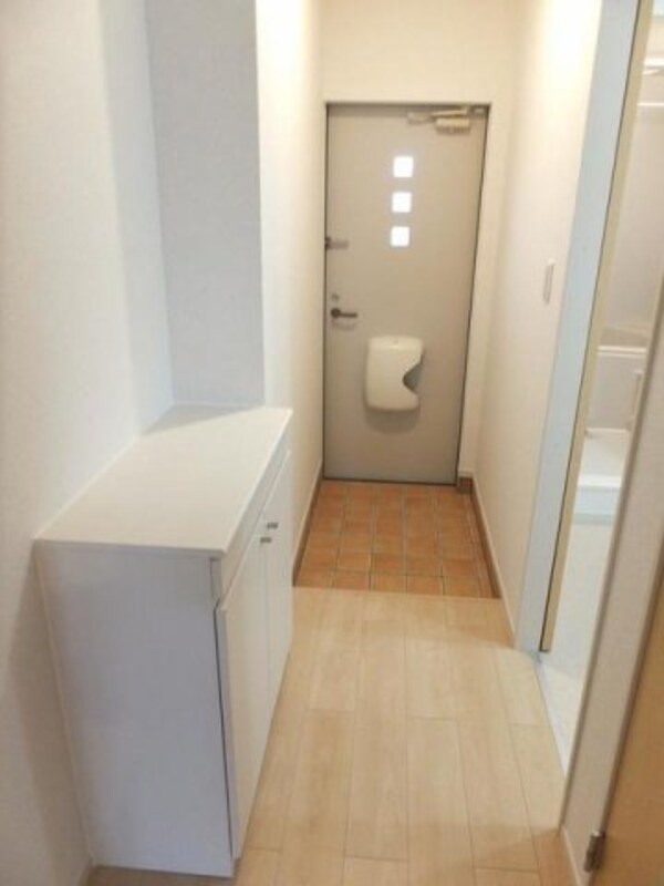 玄関(きれいな玄関です)