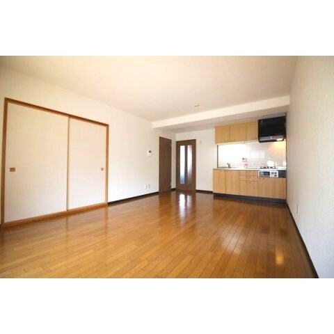 物件内観写真5　(室内写真は別部屋の写真です。)