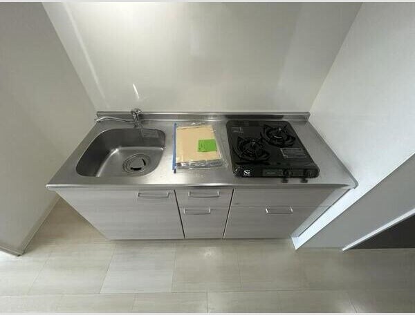 キッチン(※写真は同じマンションの違う部屋のものになります。)