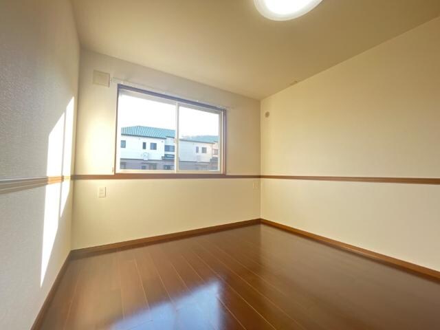 物件内観写真22　(洋室)