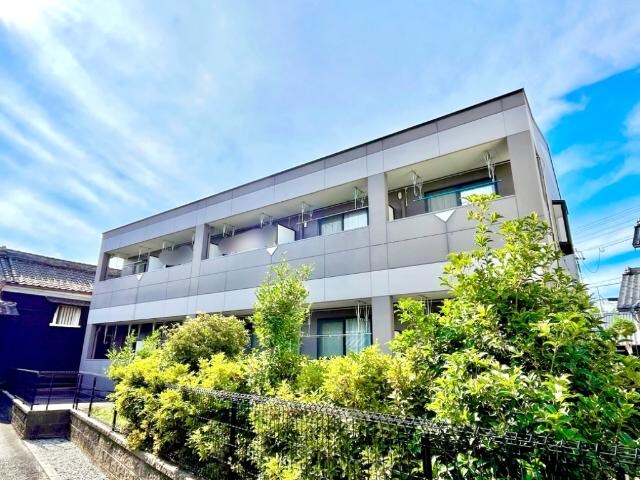 物件外観写真3　(外観写真（昼）)