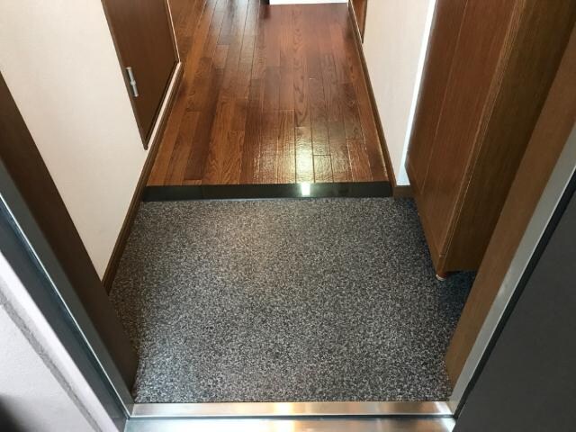 物件内観写真20　(玄関)