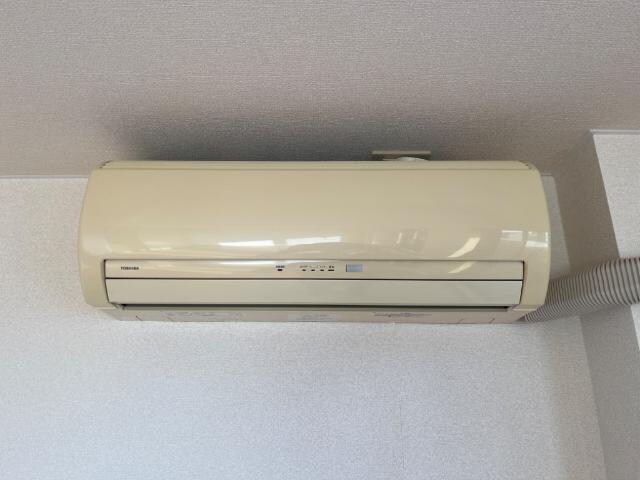 物件内観写真12　(エアコン)
