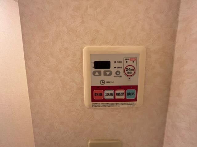 物件内観写真13　(浴室乾燥機)