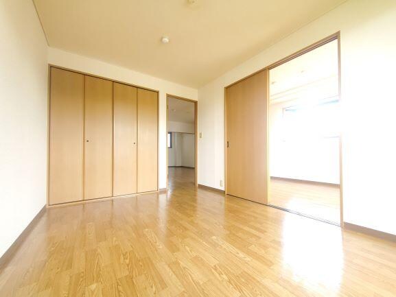 物件内観写真5　(室内)