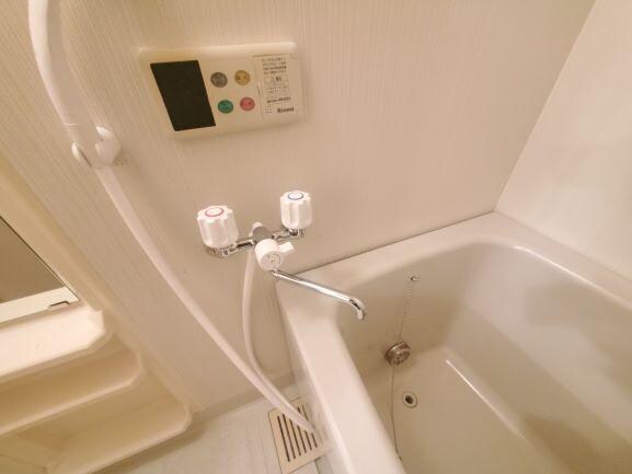 物件内観写真11　(追焚き)