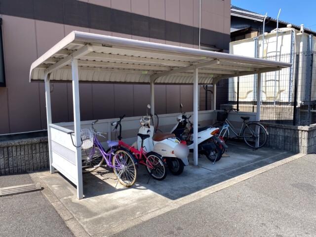 物件内観写真23　(外観写真（昼）)