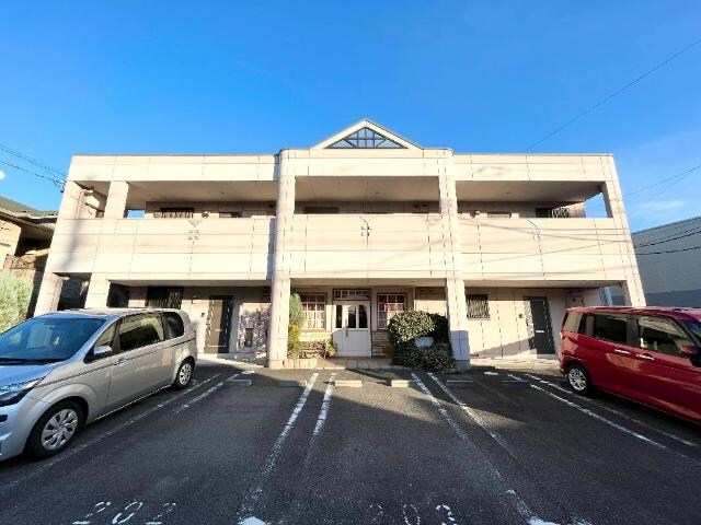 物件外観写真2　(外観写真（昼）)