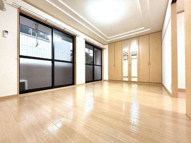 物件内観写真5　(室内)