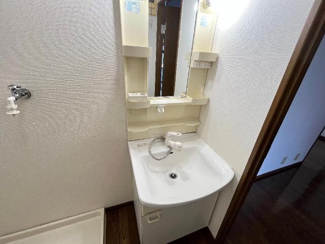 物件内観写真7　(洗髪洗面化粧台)