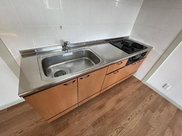 物件内観写真7　(システムキッチン)