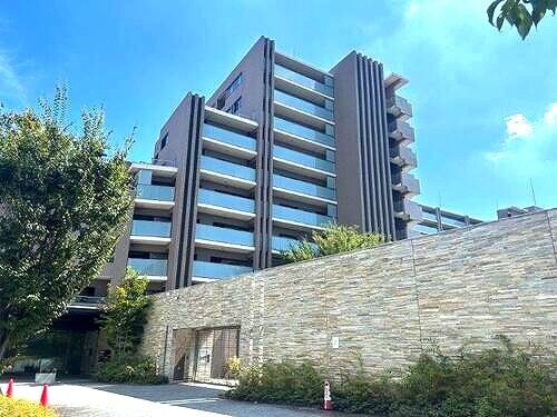 物件外観写真1　(建物外観)