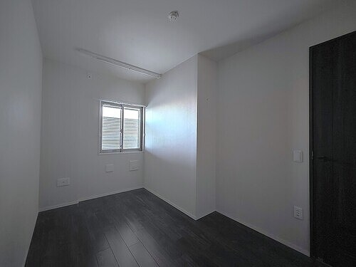 物件内観写真9　(洋室5.5畳)