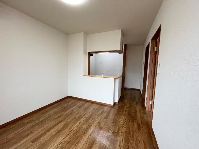 物件内観写真3　(ダイニング)