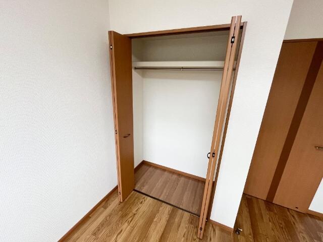 物件内観写真17　(クローゼット)